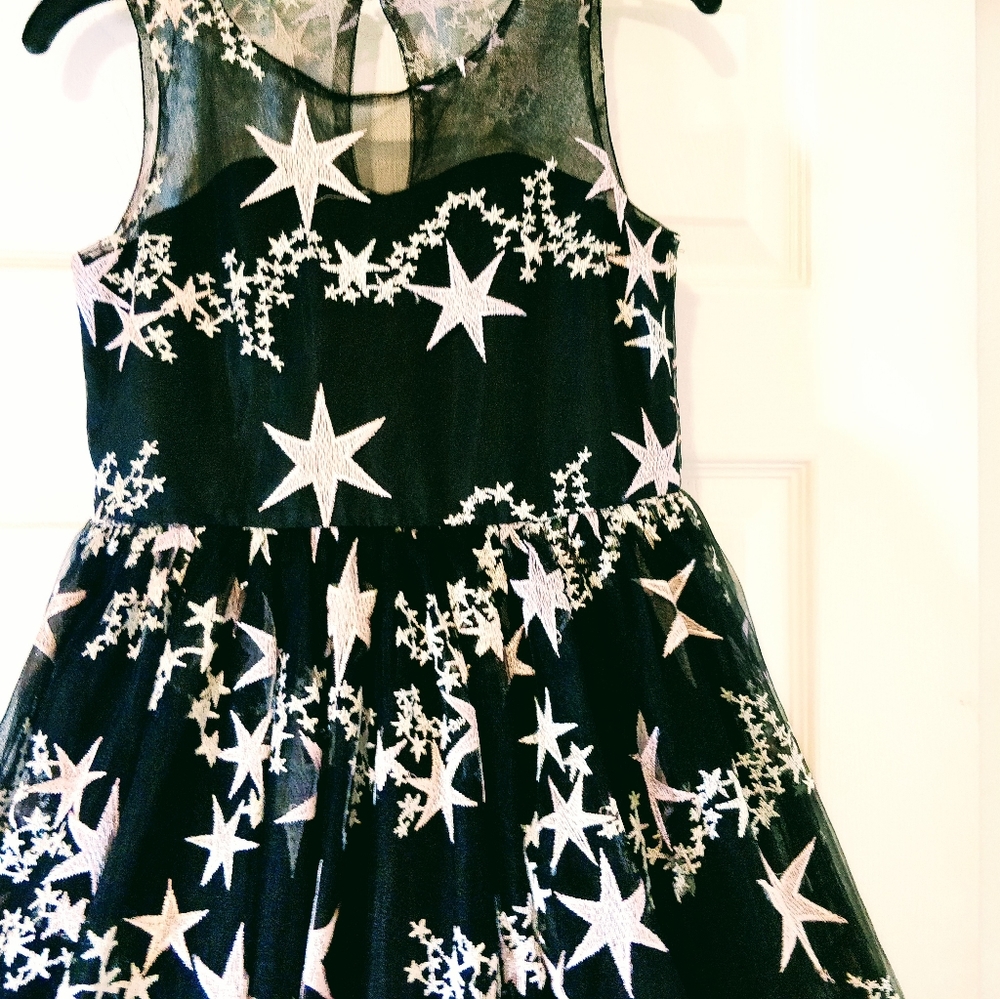 Black w/ Stars Girls Dress Size 12 Elegant
